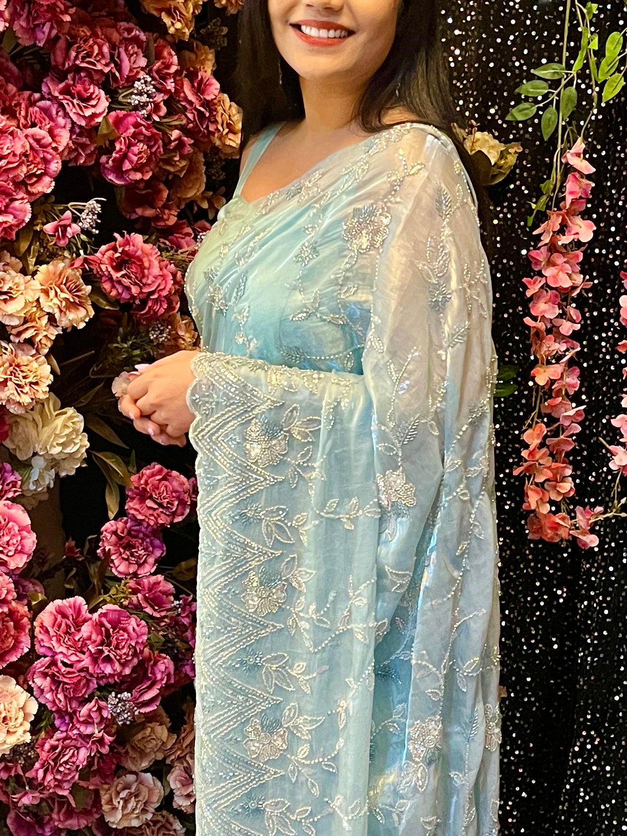 Hoor Ready-to-wear Saree with Blouse