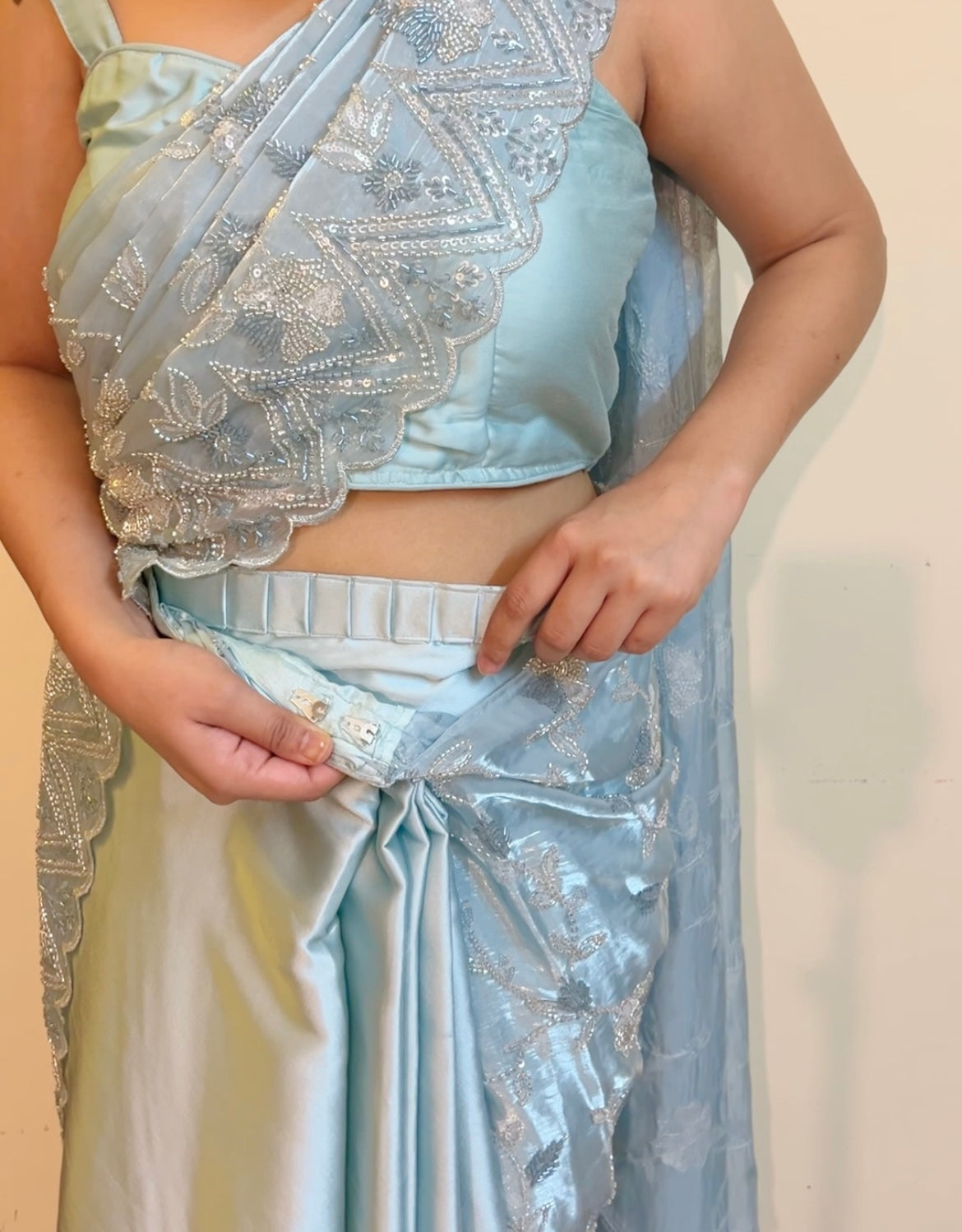 Hoor Ready-to-wear Saree with Blouse