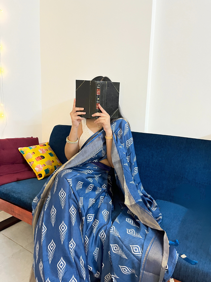 Lily Ready-to-wear Saree with Blouse