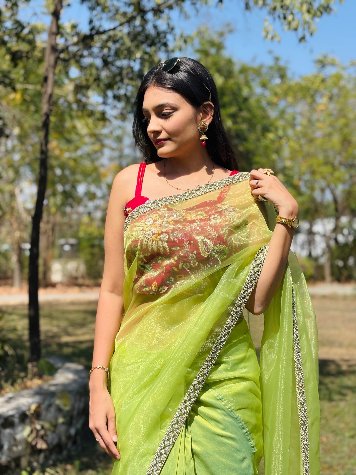 Heer Ready-to-wear Saree with Blouse