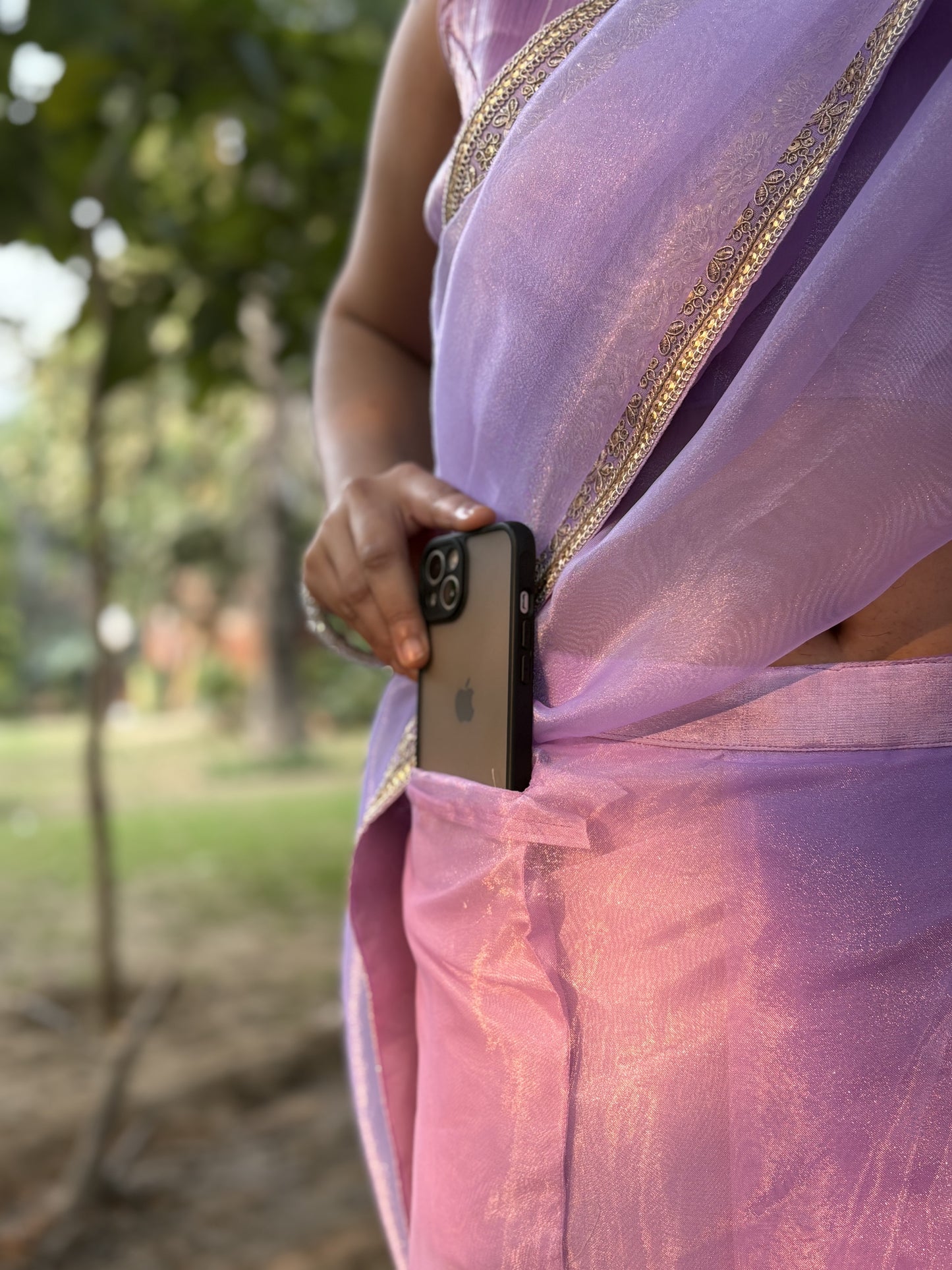 Kainaat Ready-to-wear Saree with Blouse