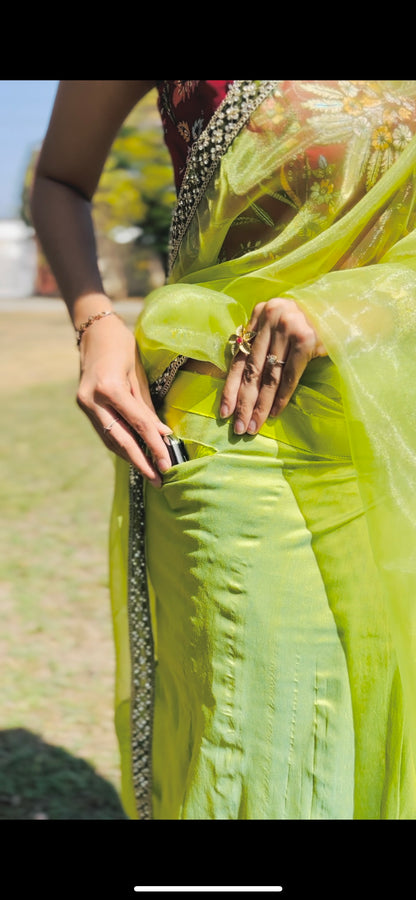 Heer Ready-to-wear Saree with Blouse