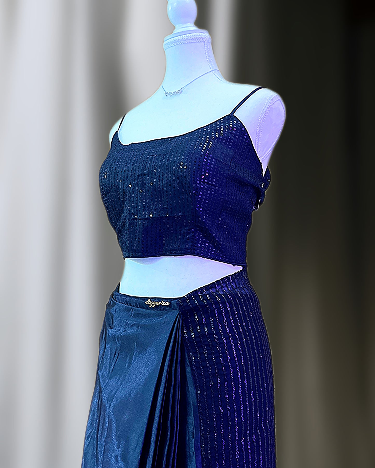 Taarini Ready-to-wear Saree with Blouse